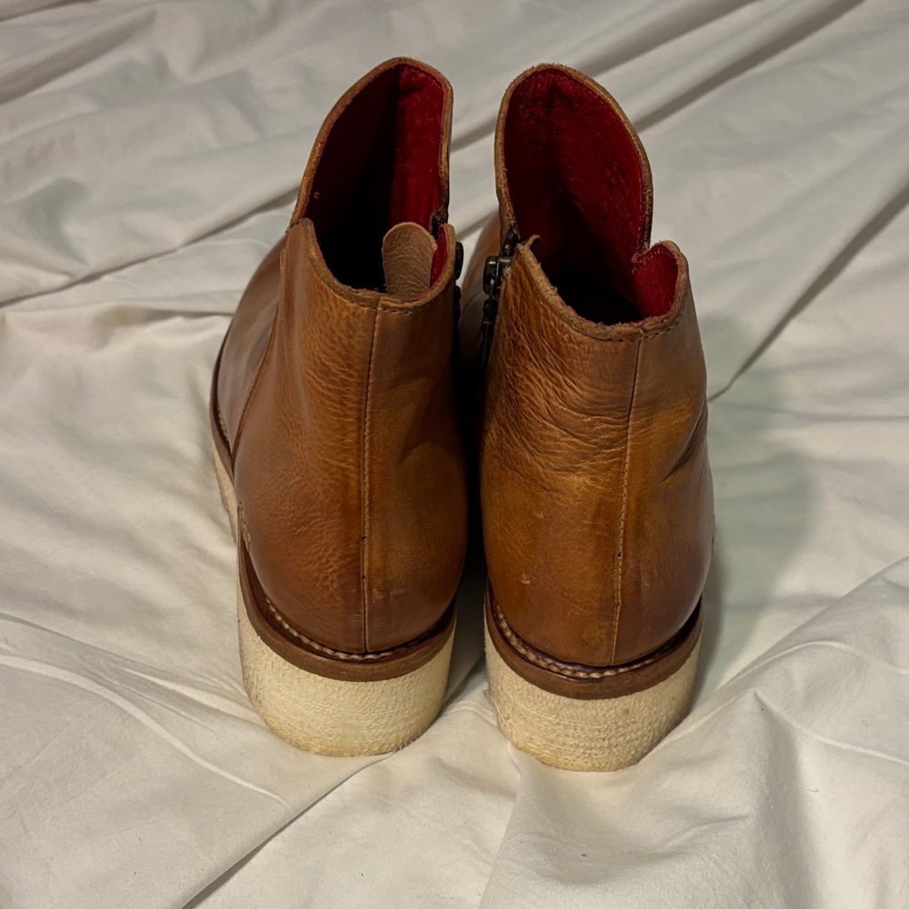 Bed Stu LYDYI BOOTS Tan Leather Ankle Boots with Red Lining - Picture 6 of 15